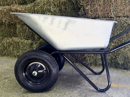 CARRETILLA GALVANIZADA 140 x 65 x 65